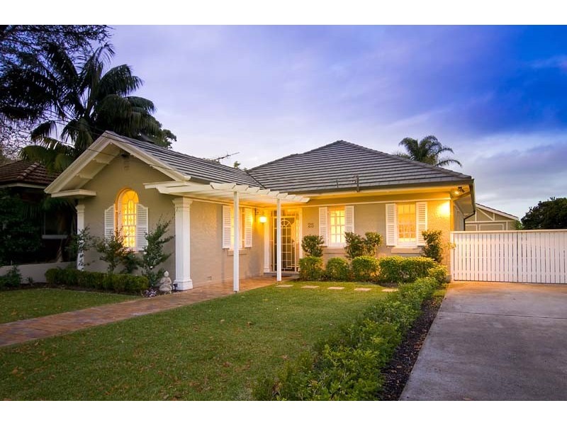 25 Warrane Road, Roseville NSW 2069