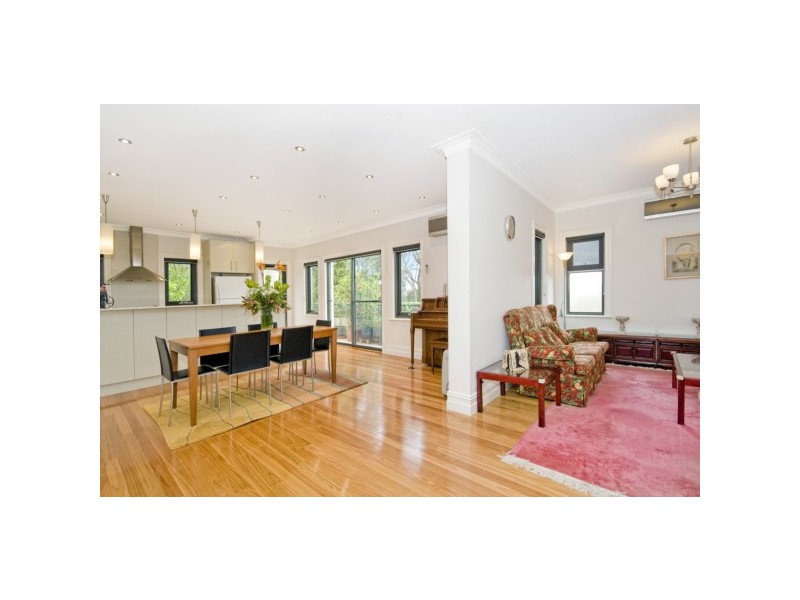 1 Pendey Street, Willoughby NSW 2068