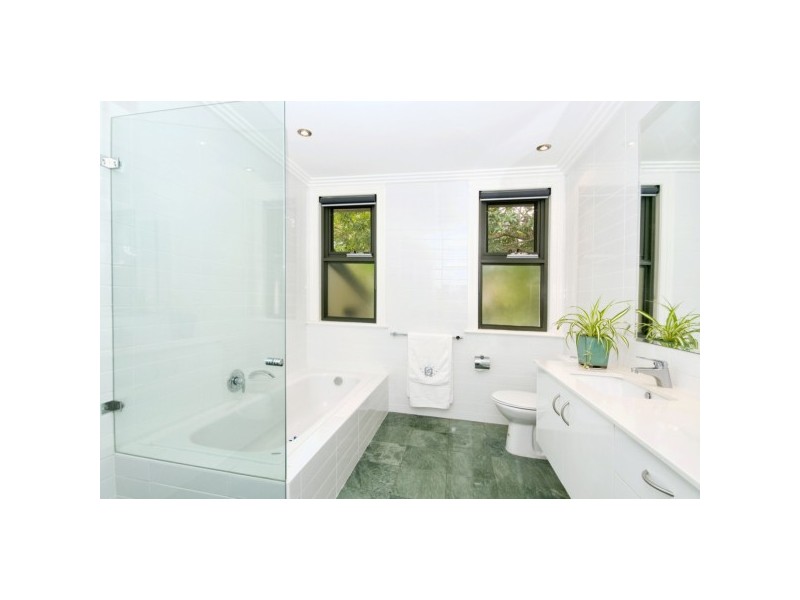 1 Pendey Street, Willoughby NSW 2068