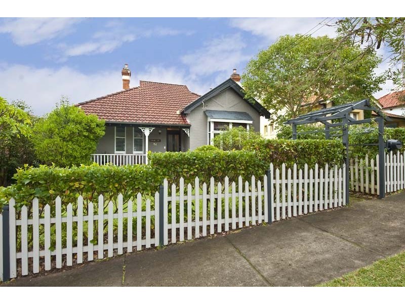 14 Kalgoorlie Street, Willoughby NSW 2068