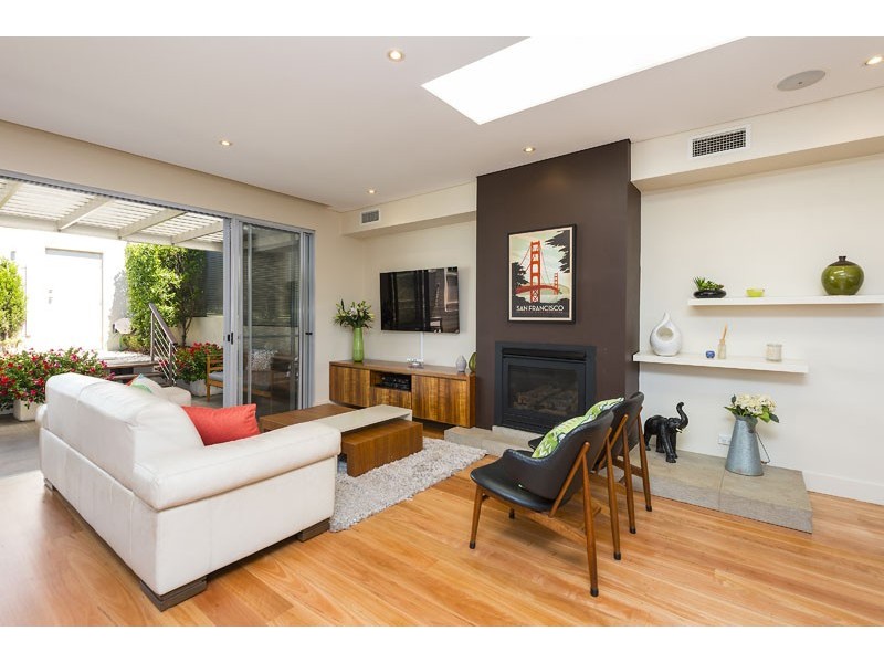 2 Cobar Street, Willoughby NSW 2068