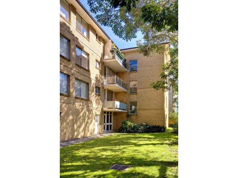 18/142 Ernest Street, Crows Nest NSW 2065