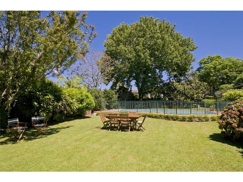 2 Redgum Avenue, Killara NSW 2071
