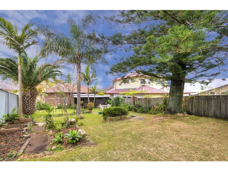 19 Lucknow Street, Willoughby NSW 2068