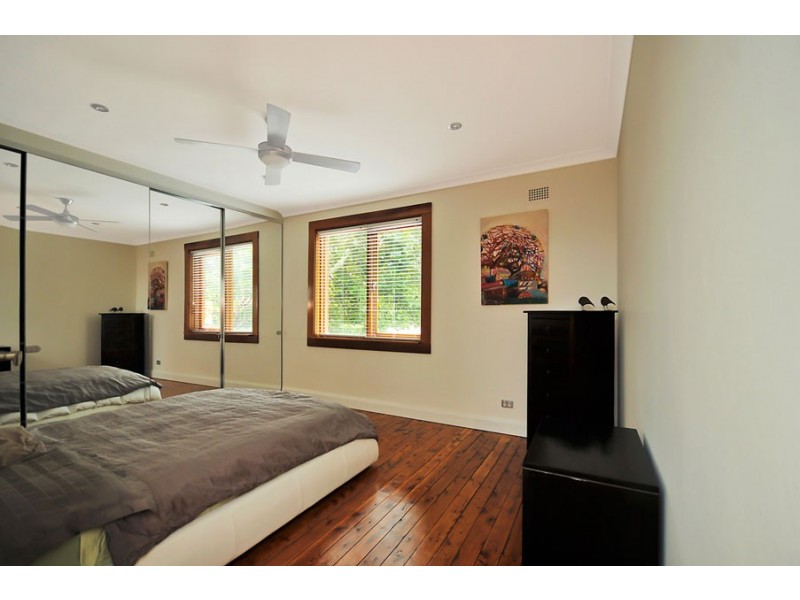 132 Mowbray Road, Willoughby NSW 2068