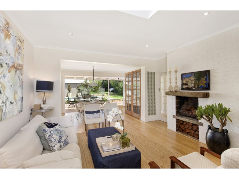 2 Nardoo Road, Willoughby NSW 2068