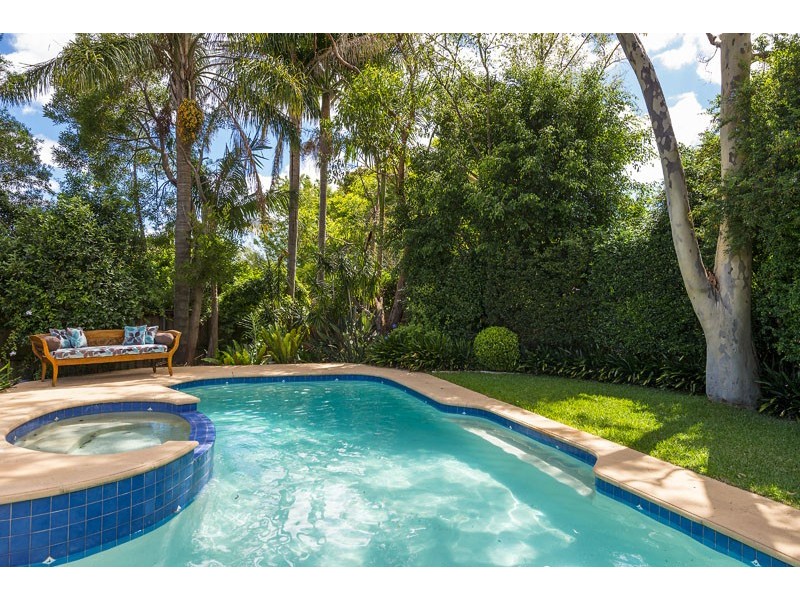 17 First Avenue, Willoughby NSW 2068