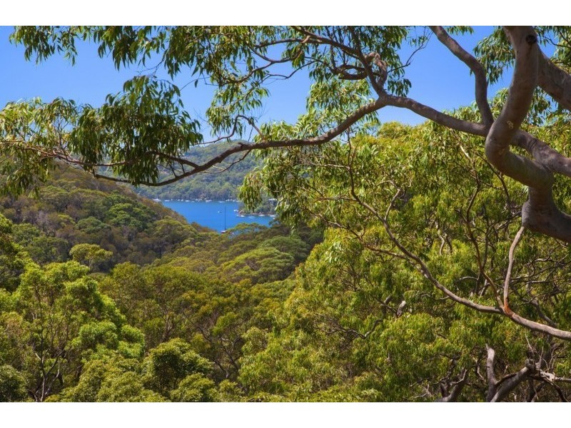 70 Sugarloaf Crescent, Castlecrag NSW 2068