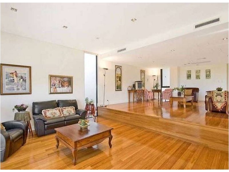 83 Brook Street, Naremburn NSW 2065