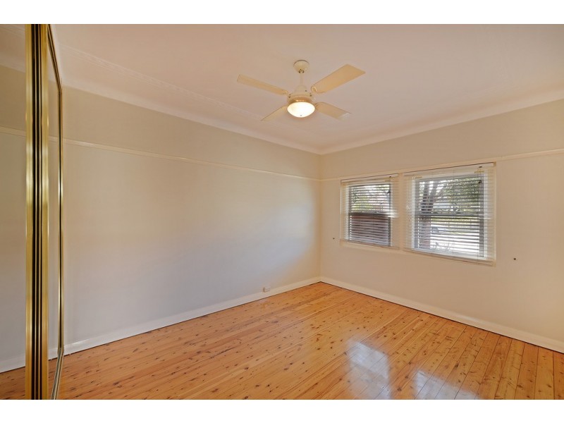 4 Frenchs Road, Willoughby NSW 2068