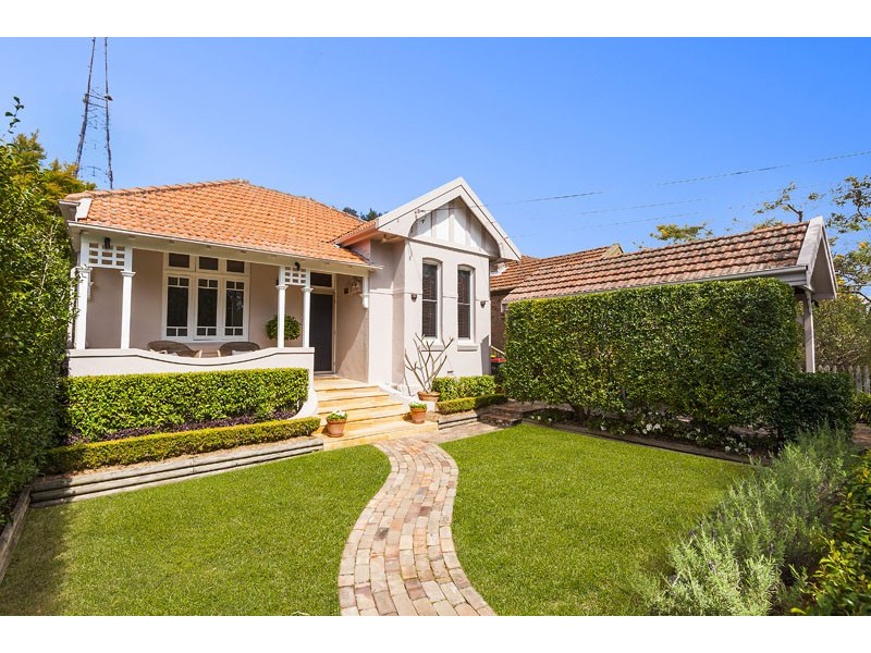 2 Lucknow Street, Willoughby NSW 2068