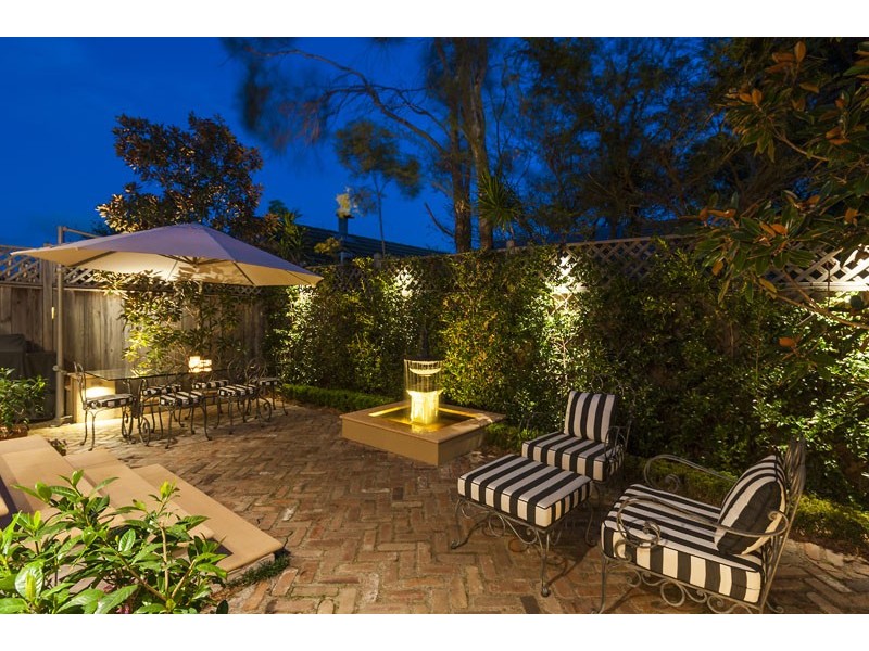 2 Lucknow Street, Willoughby NSW 2068