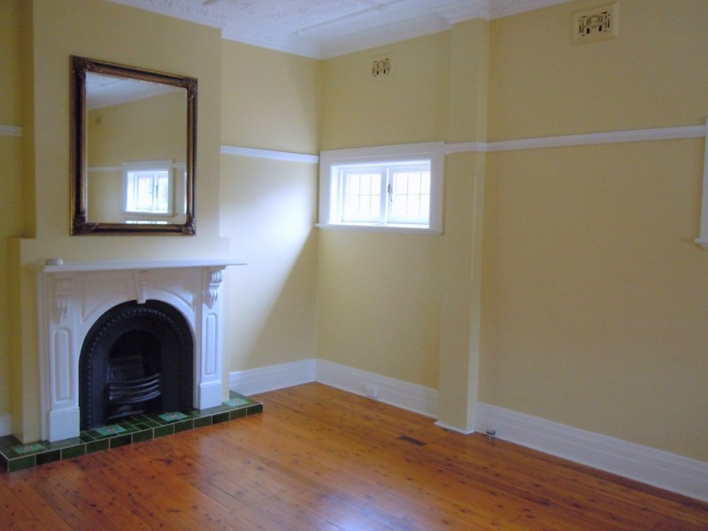 92 Warrane Road, Willoughby NSW 2068