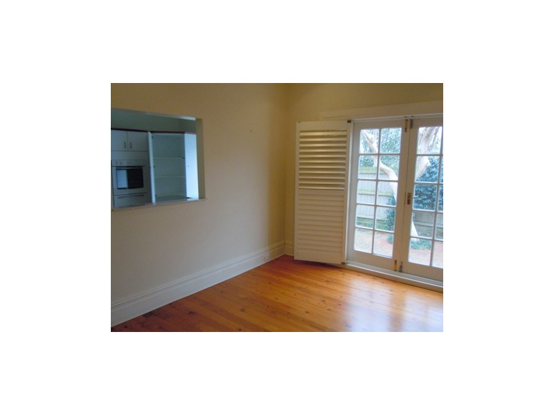 92 Warrane Road, Willoughby NSW 2068