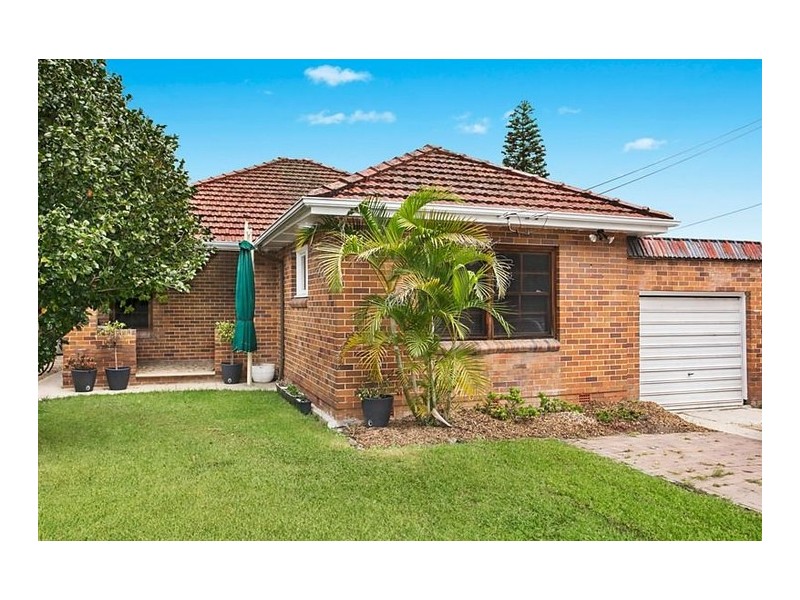 67 Hector Rd, Willoughby NSW 2068