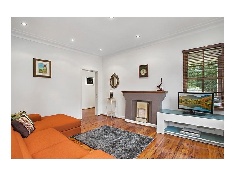 67 Hector Rd, Willoughby NSW 2068
