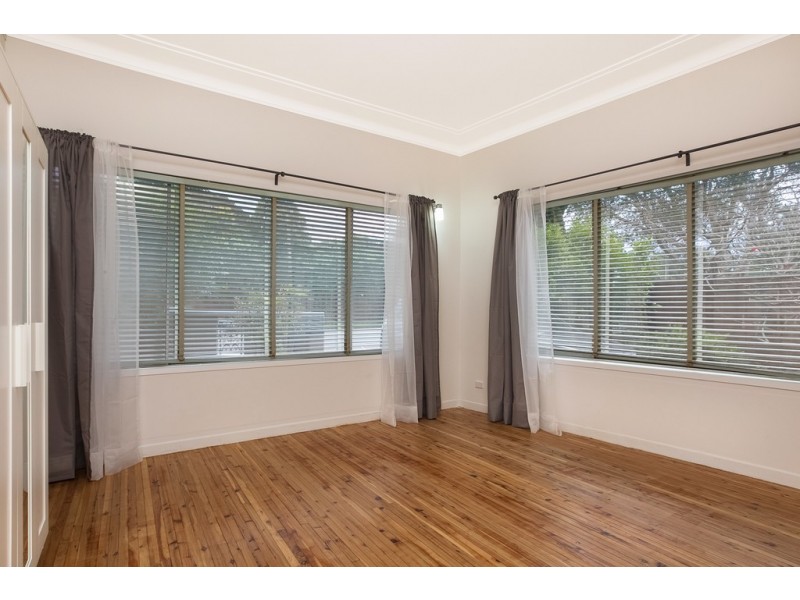 1 Alpha Rd, Willoughby NSW 2068