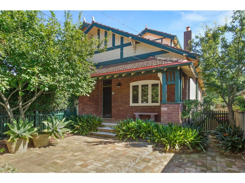 11 Wyalong, Willoughby NSW 2068