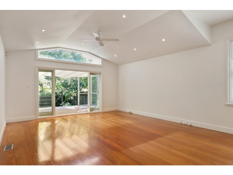 11 Wyalong, Willoughby NSW 2068