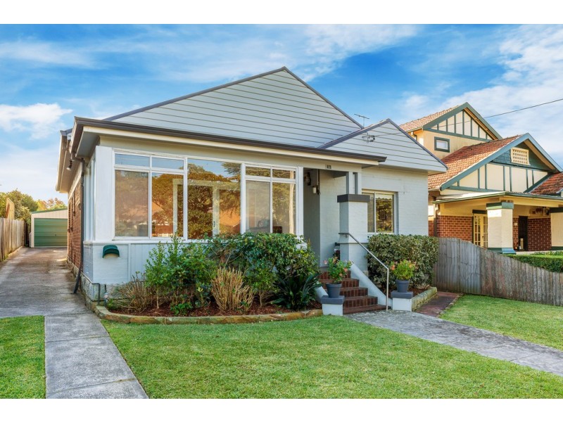 11 Laurel Street, Willoughby NSW 2068