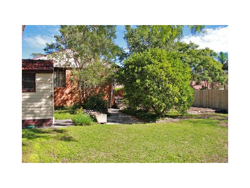 1 Forestville Ave, Forestville NSW 2087