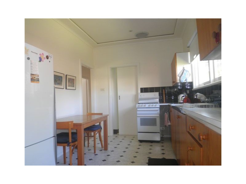 6 Woodside Grove, Forestville NSW 2087