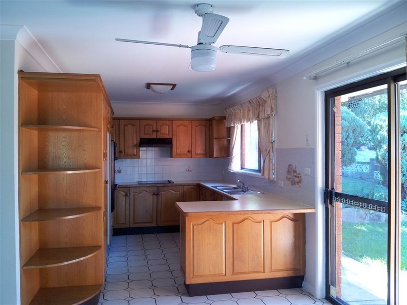 100 Warriewood Rd, Warriewood NSW 2102