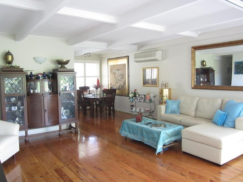 76 Lady Davidson cct, Forestville NSW 2087