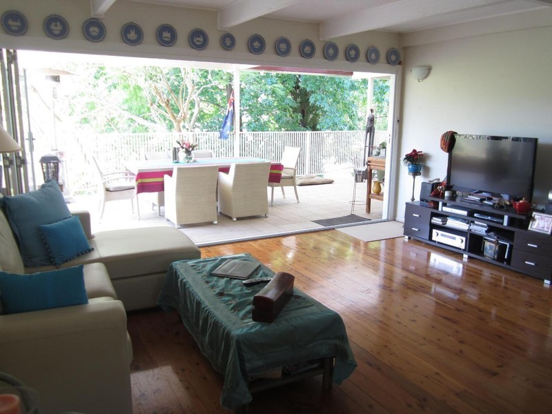 76 Lady Davidson cct, Forestville NSW 2087