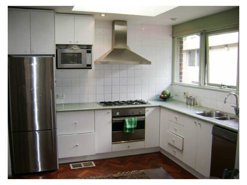 17 Athlone Cres, Killarney Heights NSW 2087
