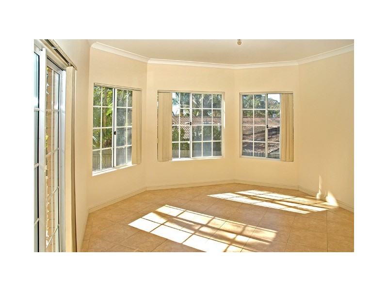 120 Frenchs Forest Rd, Frenchs Forest NSW 2086