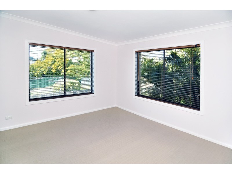 1 Tyalla Ave, Frenchs Forest NSW 2086