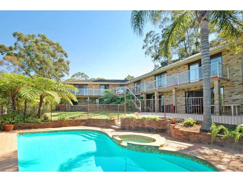 10 Alt Crescent, Davidson NSW 2085