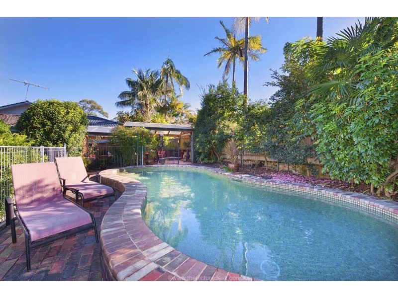 5 Isla Place, Belrose NSW 2085