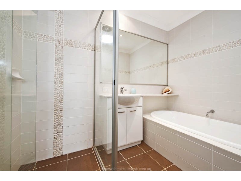 4 Belmount Place (off Childs Circuit), Belrose NSW 2085