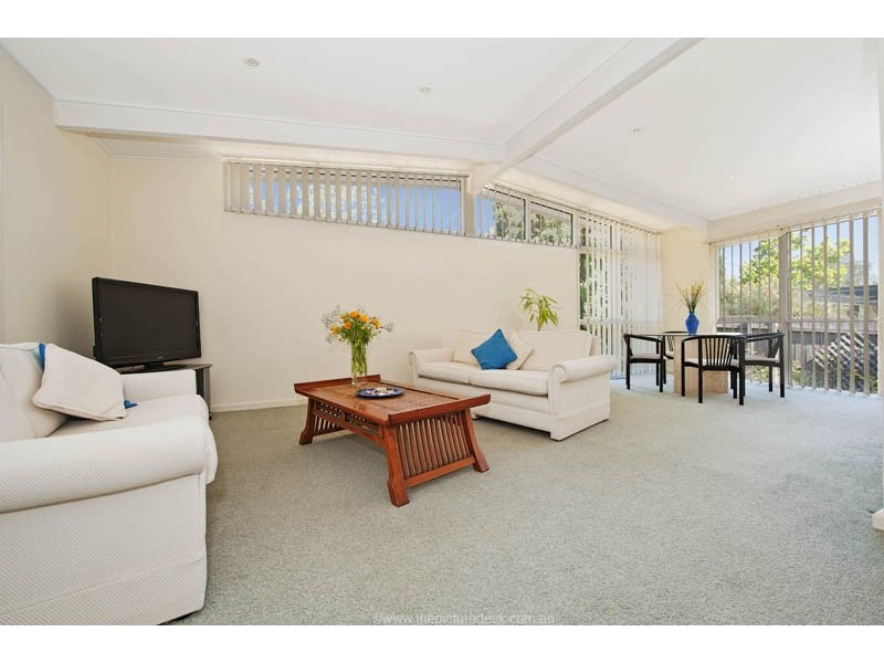 11 Bentley Avenue, Forestville NSW 2087