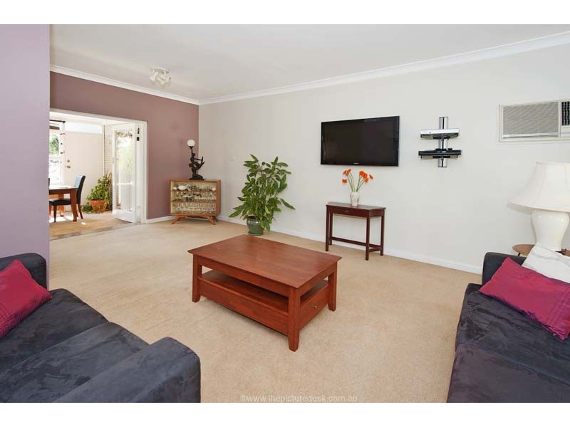 566 Warringah Rd, Forestville NSW 2087