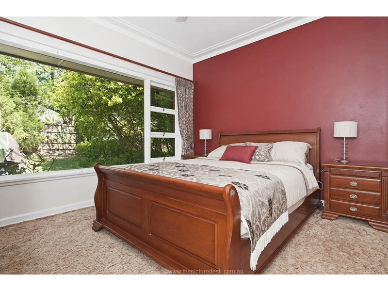 566 Warringah Rd, Forestville NSW 2087