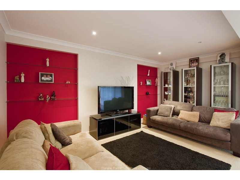 44 Hews Parade, Belrose NSW 2085