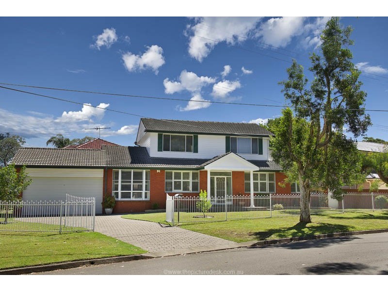 2 Paxton Street, Frenchs Forest NSW 2086