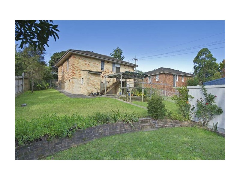 51 Karingal Crescent, Frenchs Forest NSW 2086