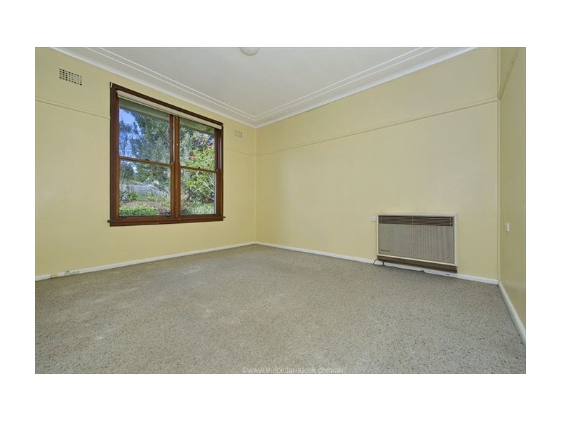 51 Karingal Crescent, Frenchs Forest NSW 2086