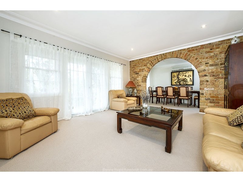 1 Allworth Dr, Davidson NSW 2085