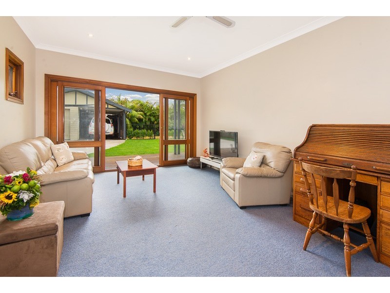 50 Fitzpatrick Ave East, Frenchs Forest NSW 2086