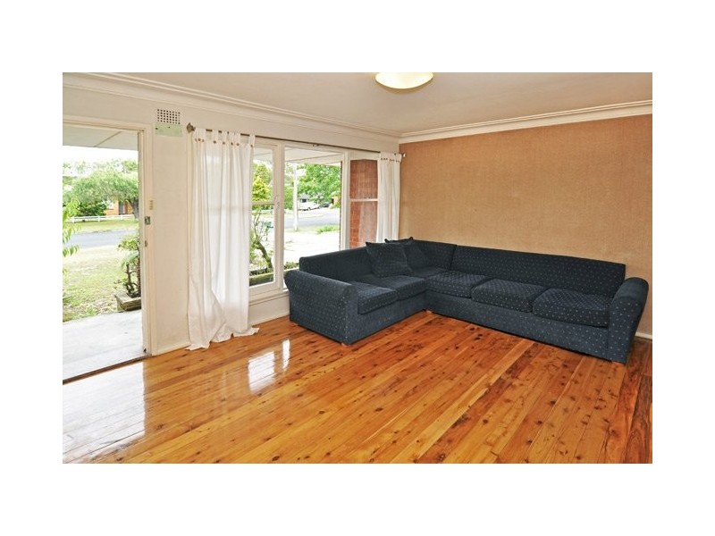 52 The Esplanade, Frenchs Forest NSW 2086