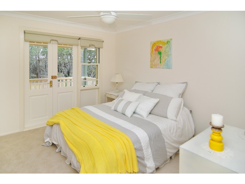 4 Harper Place, Frenchs Forest NSW 2086