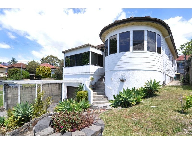 30 Smith Avenue, Allambie Heights NSW 2100