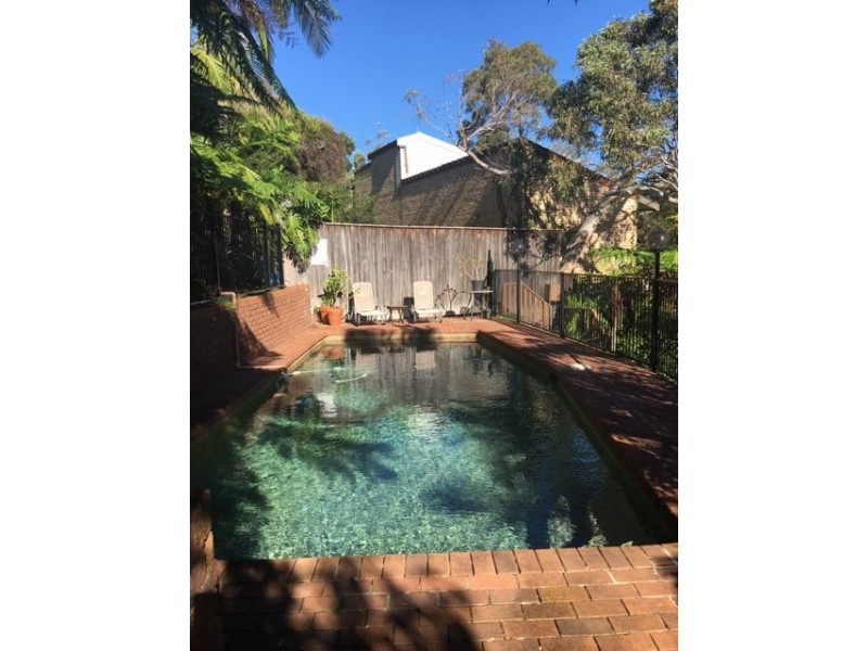 80 Sir Thomas Mitchell Drive, Davidson NSW 2085