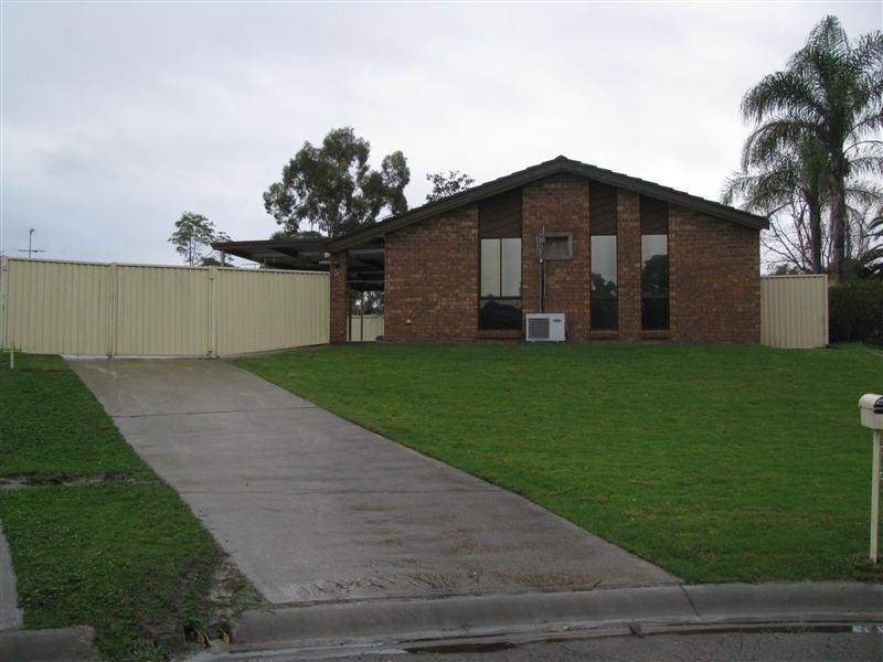 5 Bishop Close, South Windsor NSW 2756