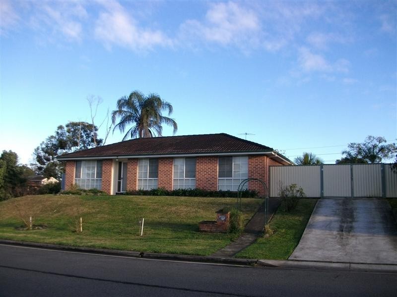 76 Loder Crescent, South Windsor NSW 2756